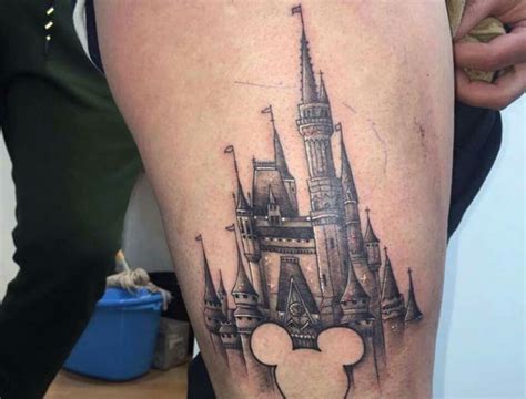 tatuajes de castillos|Tatuajes de castillos: deja volar tu imaginación con estos tattoos